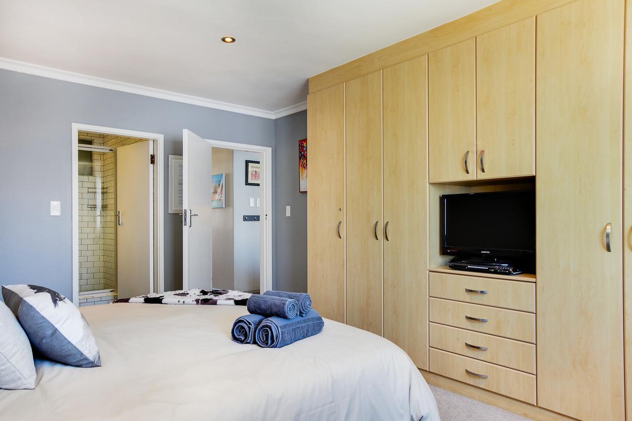 Backup-Powered Bantry Bay View 2 Bed Apartment Le Cap Extérieur photo
